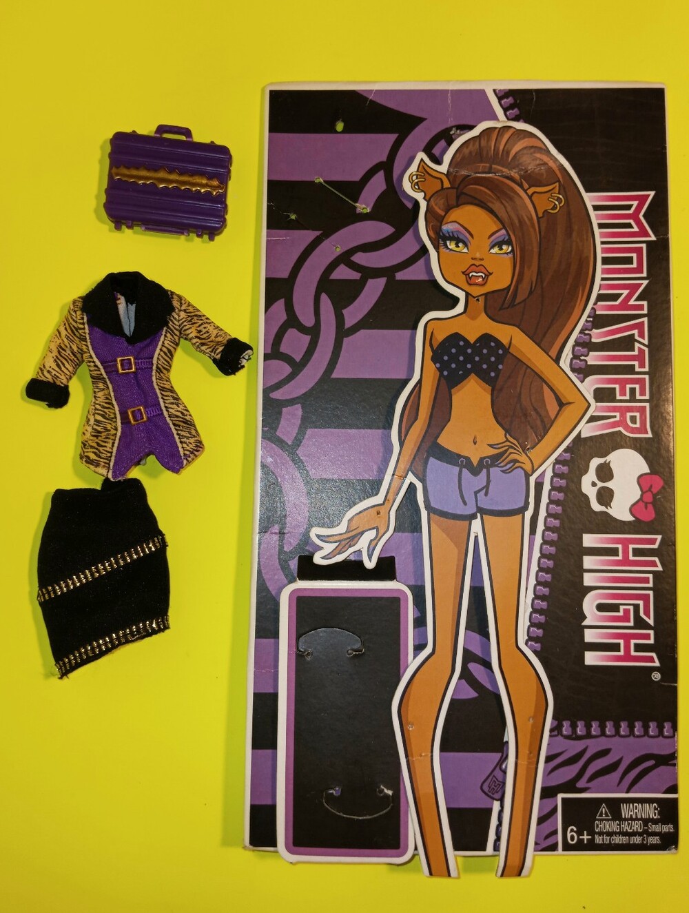 Monster High Clawdeen Wolf Fashion Doll Outfit & Paper Doll